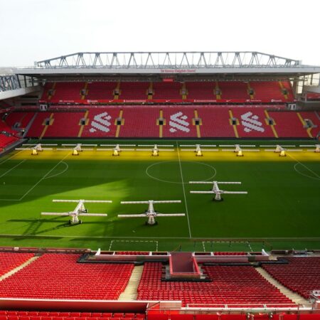 Liverpool vs Arsenal Prediction: Form, Injuries and Matchweek 9 Preview